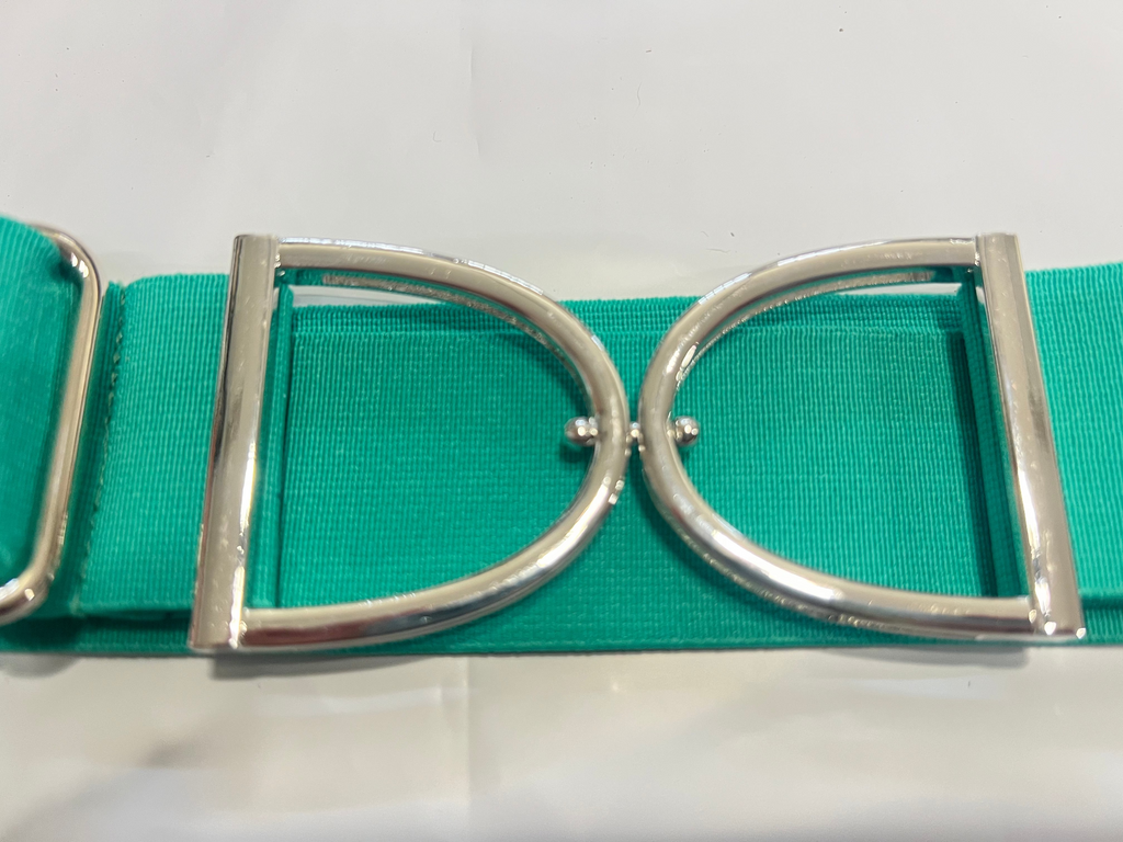 Stirrup belt buckle with Kelly Green adjustable ￼