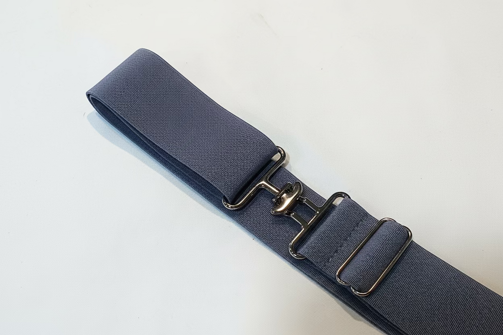 1.5” silver surcingle buckle belt buckle