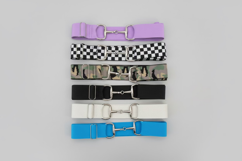 Silver Snaffle. bit 1.5” belt buckle one size fits all